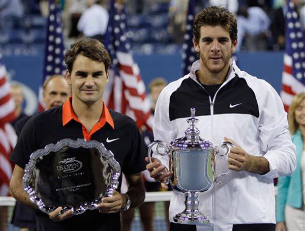 Federer and del Potro show off their hardware